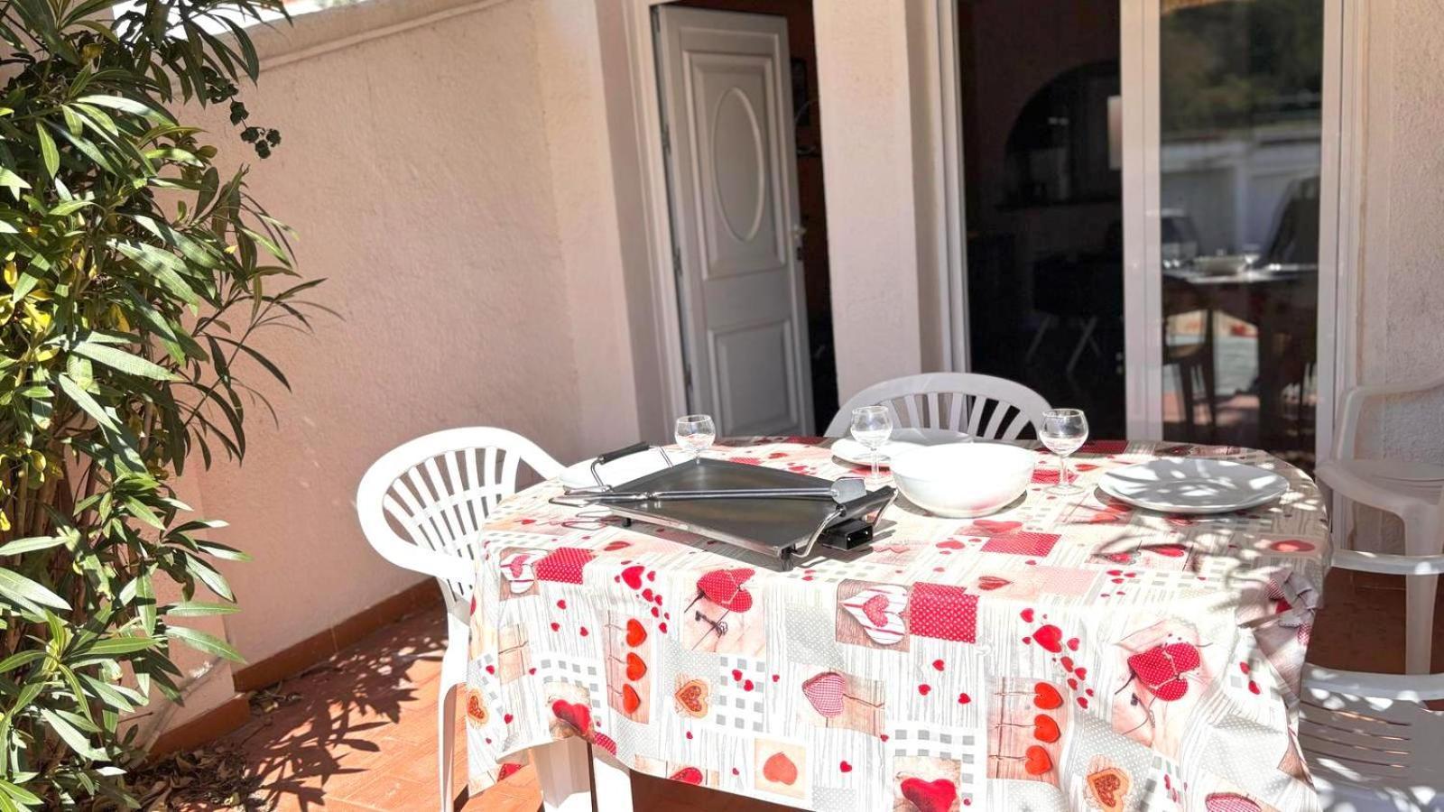 Apartmán Angeles 38 Roses Exteriér fotografie
