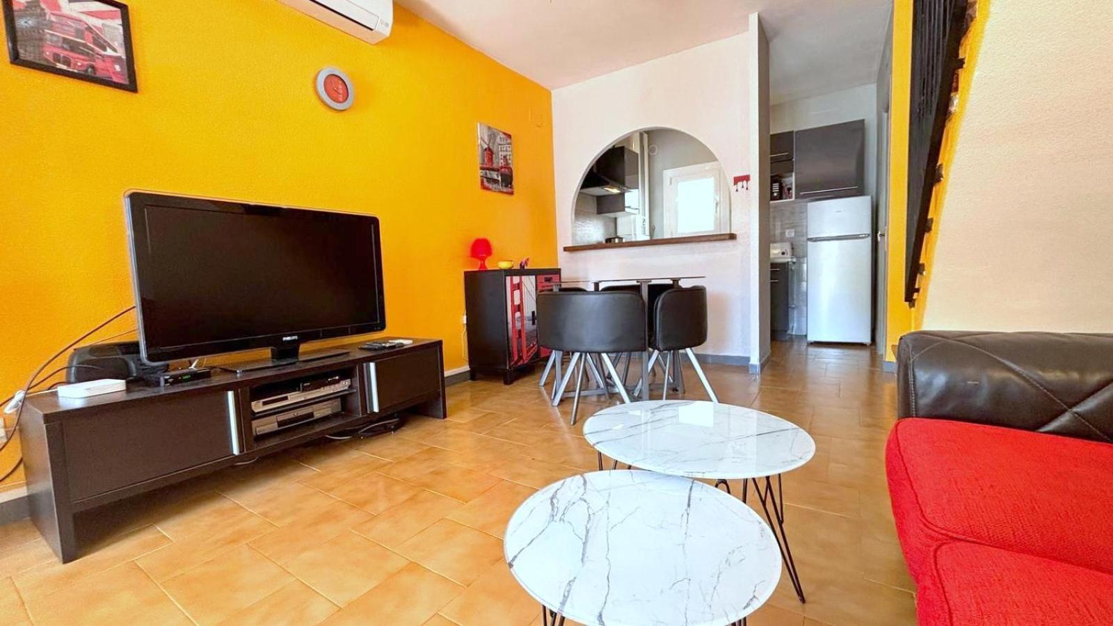 Apartmán Angeles 38 Roses Exteriér fotografie